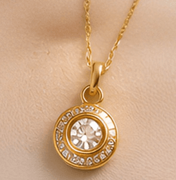 Classic Gold Pendant Necklace